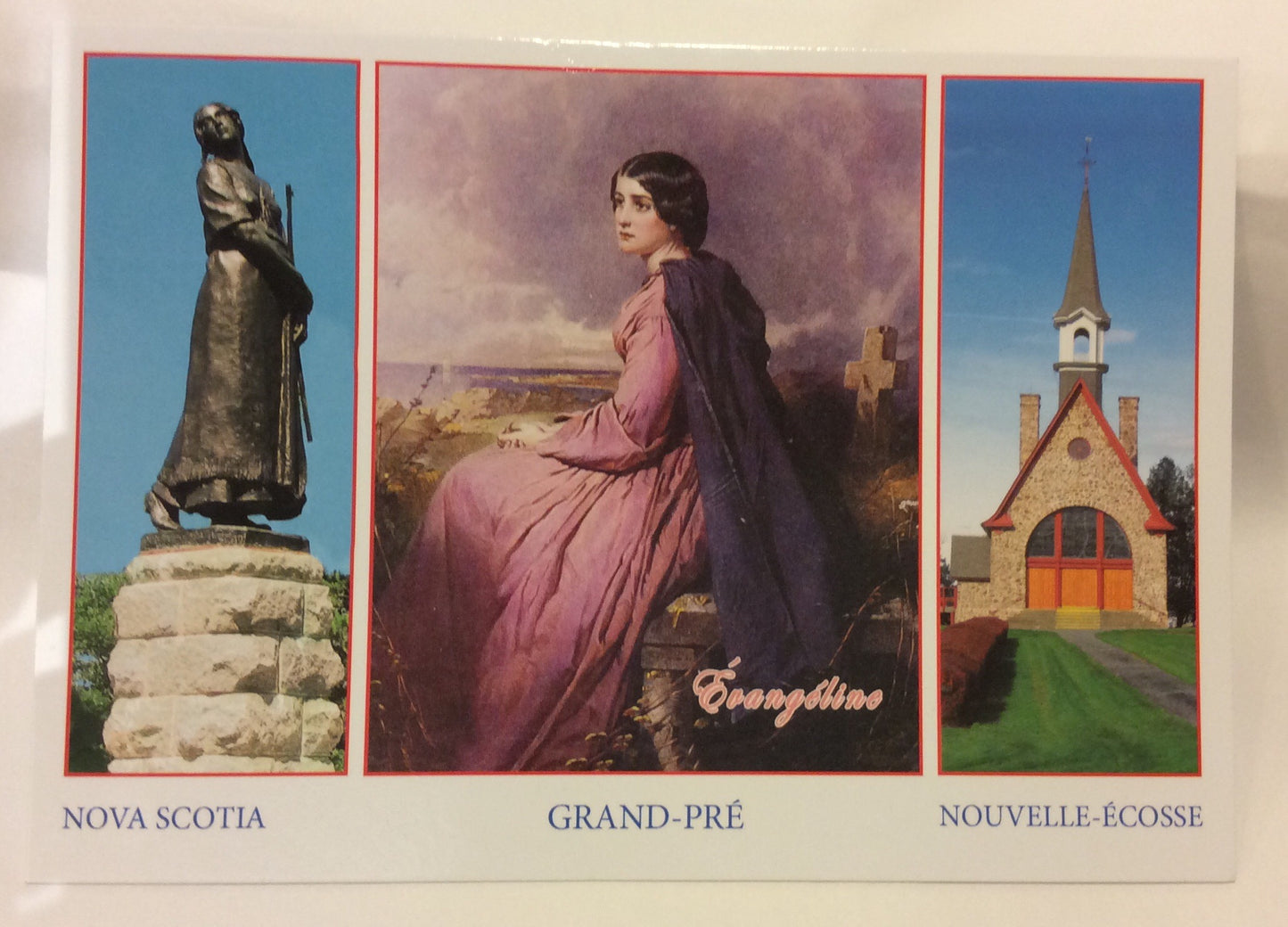 Carte postale : CPGP09 Grand-Pré 3 images Évangéline et Église