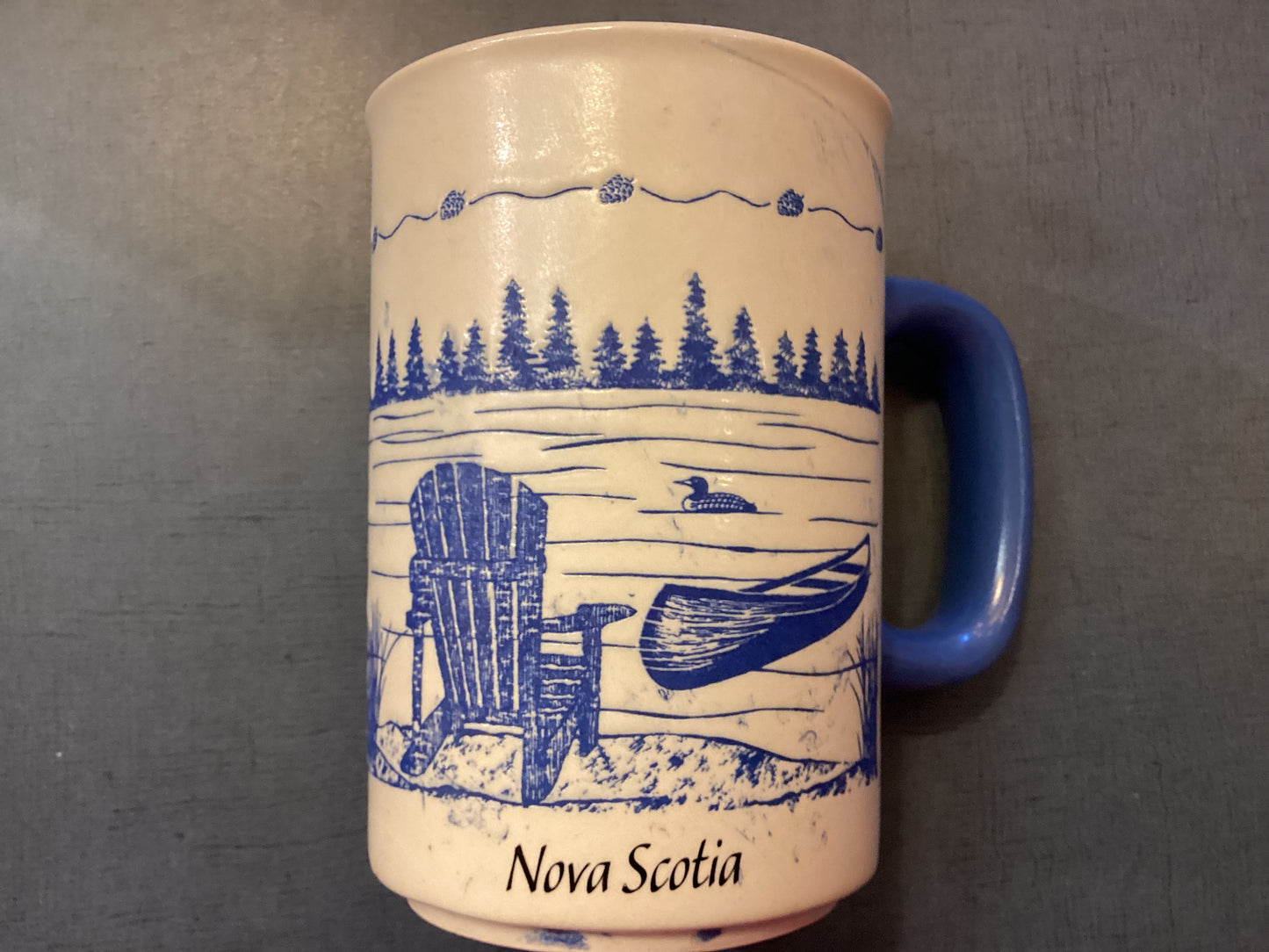 Tasse : Scène du lac bleu de la Nouvelle-Écosse